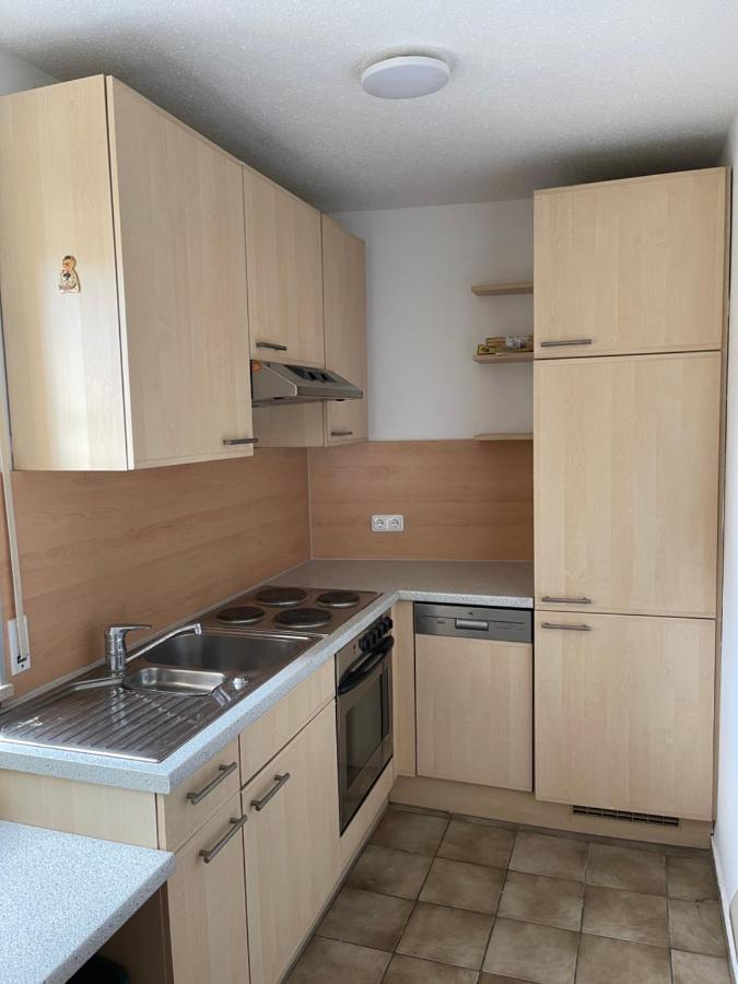 Helle Zwei-Zimmer-Stadt-Wohnung Am Bismarkplatz Mit Tiefgarage Landshut Buitenkant foto